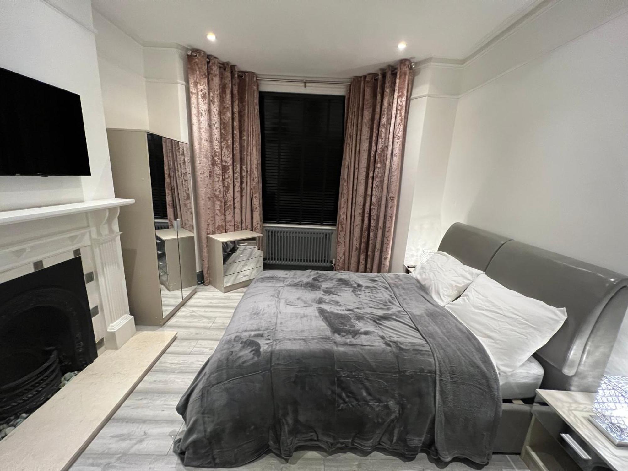 Urbanness Stays - Rooms With Stylish Comfort In The Heart Of Кройдон Екстериор снимка